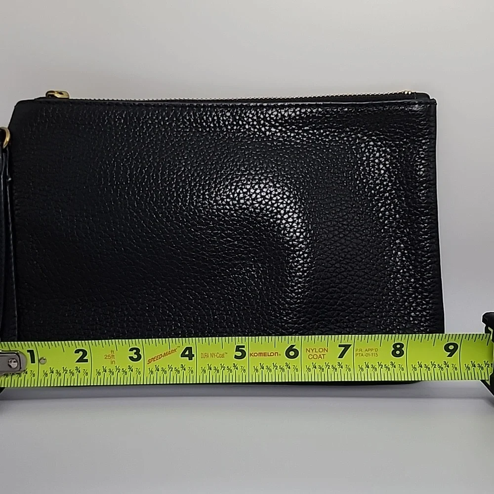Fossil Black Pebbled Leather Clutch‎ with Gold Accents